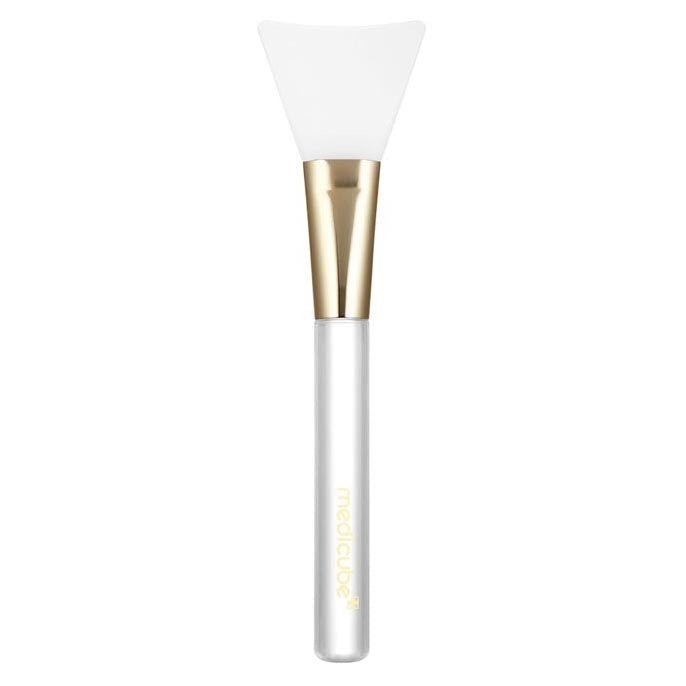 Medicube Jelly Brush - soft silicone facial cleansing brush for a gentle deep cleanse Medicube Jelly Brush - soft silicone facial cleansing brush for a gentle deep cleanse