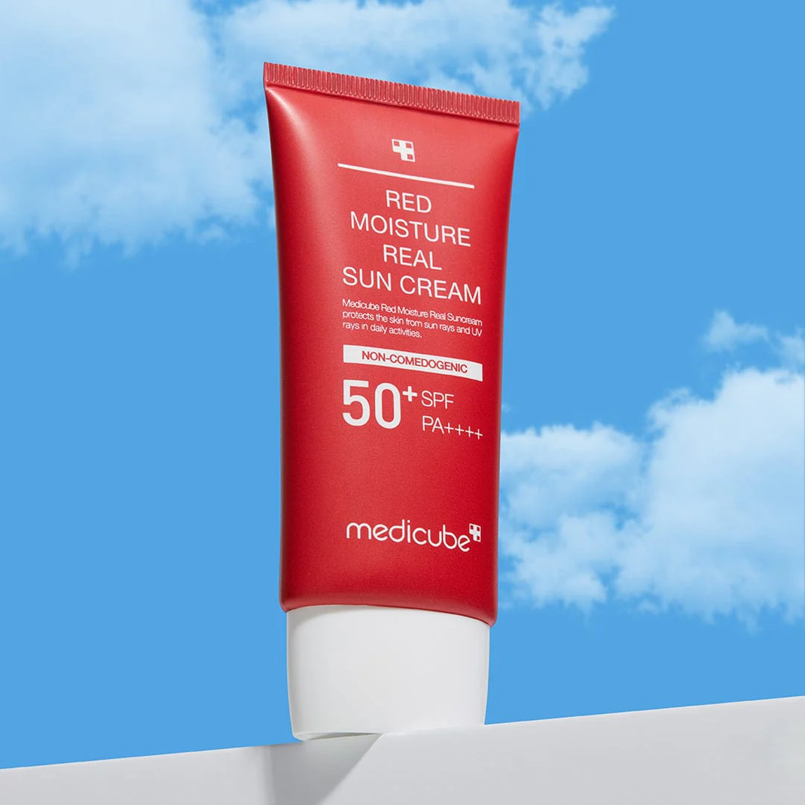 Medicube Red Moisture Sun Cream SPF50+ - hydrating sunscreen for sensitive skin key benefits Medicube Red Moisture Sun Cream SPF50+ - hydrating sunscreen for sensitive skin key benefits